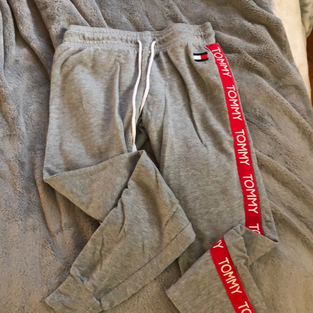 Tommy Hilfiger joggers